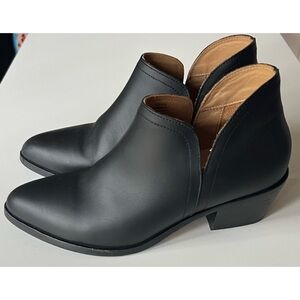 Nisolo Mia Everyday Black Leather Ankle Booties 9